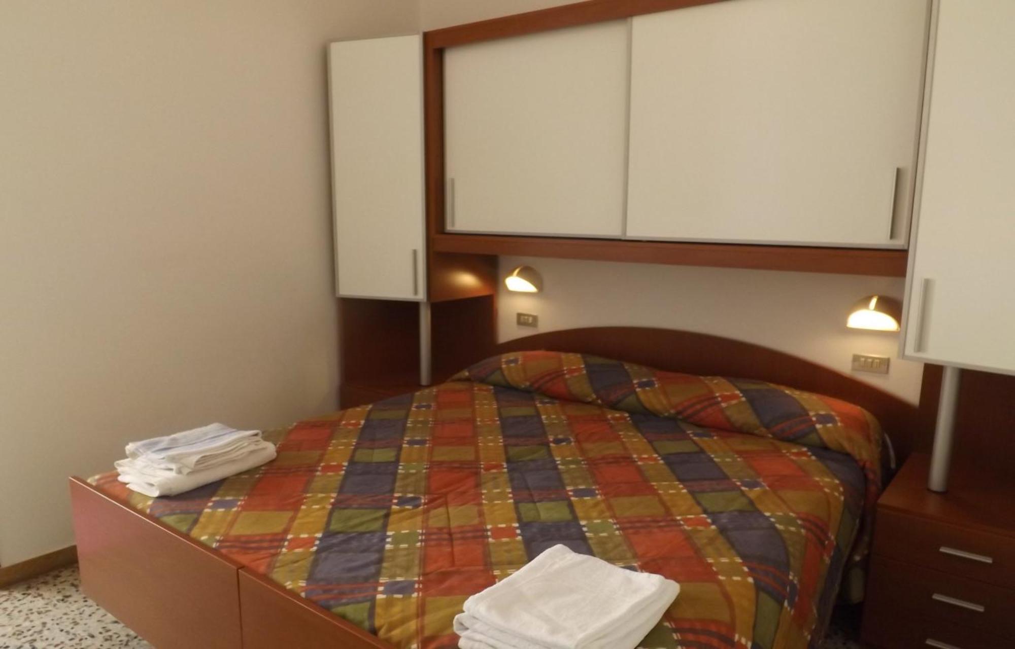 Hotel La Vela Bellaria-Igea Marina Habitación foto